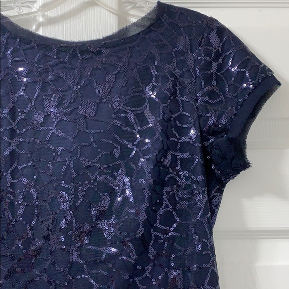 ✨Host Pick✨ Vince Camuto Blue Sequin Dress - Picture 4 of 8